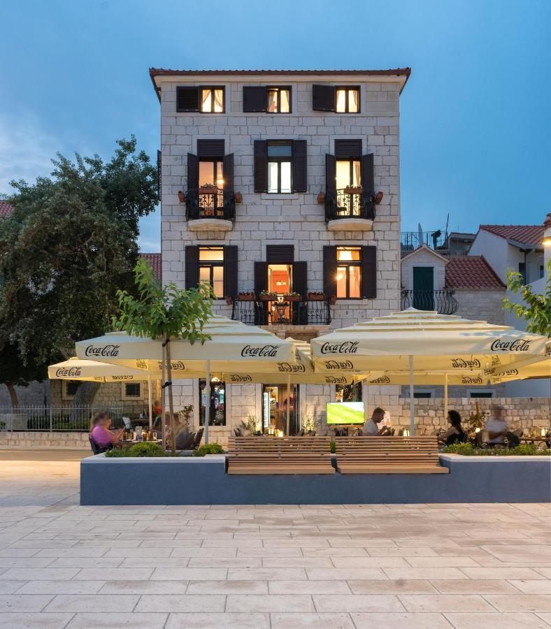 Luxury Apartments Perko Kaštela Eksteriør bilde