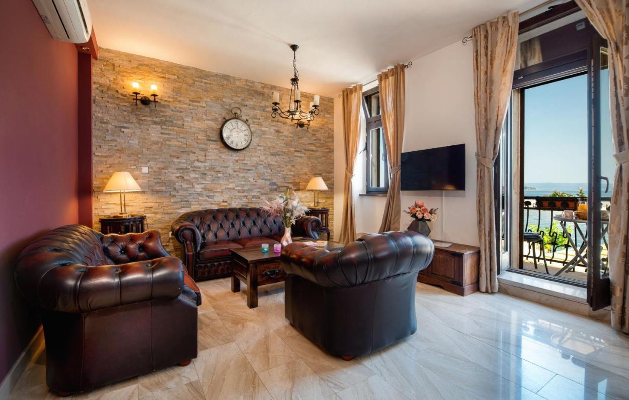 Luxury Apartments Perko Kaštela Eksteriør bilde