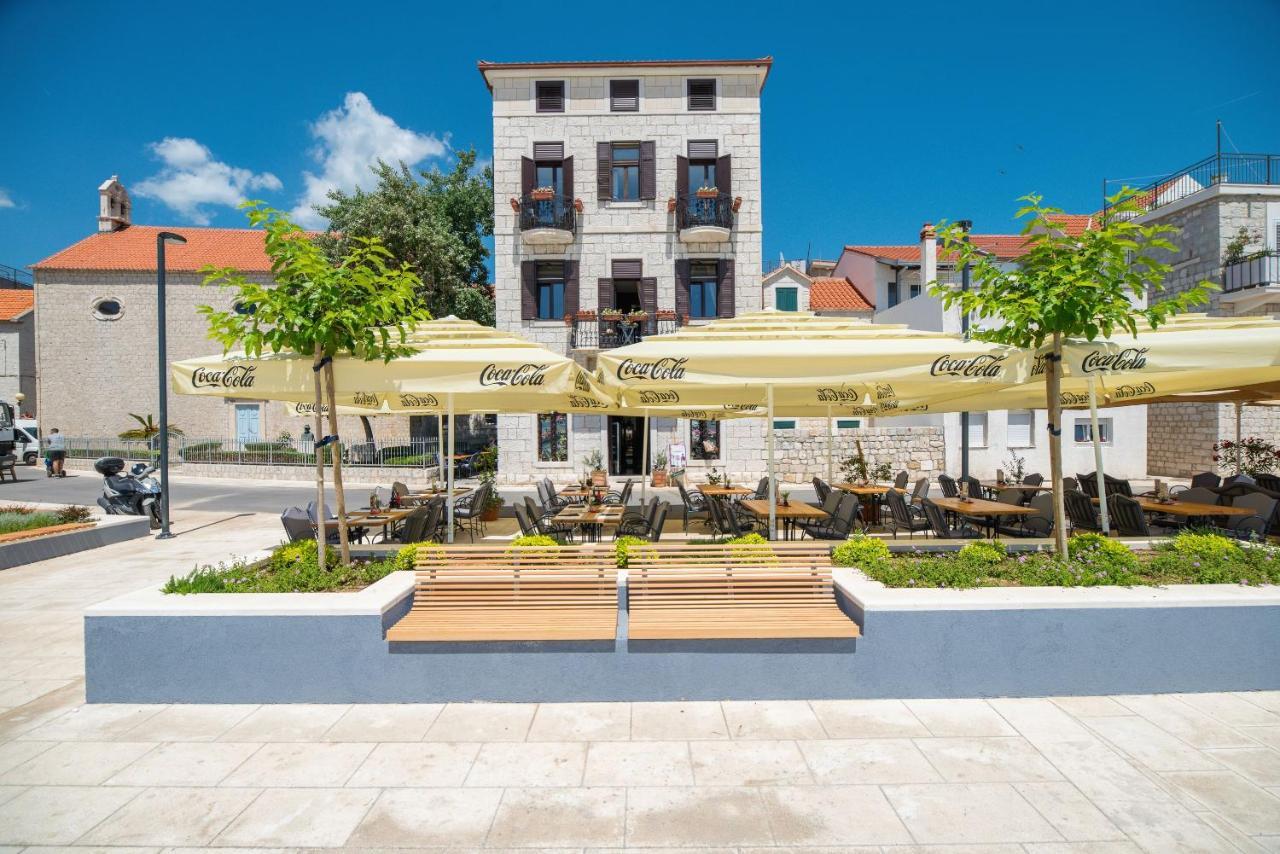 Luxury Apartments Perko Kaštela Eksteriør bilde