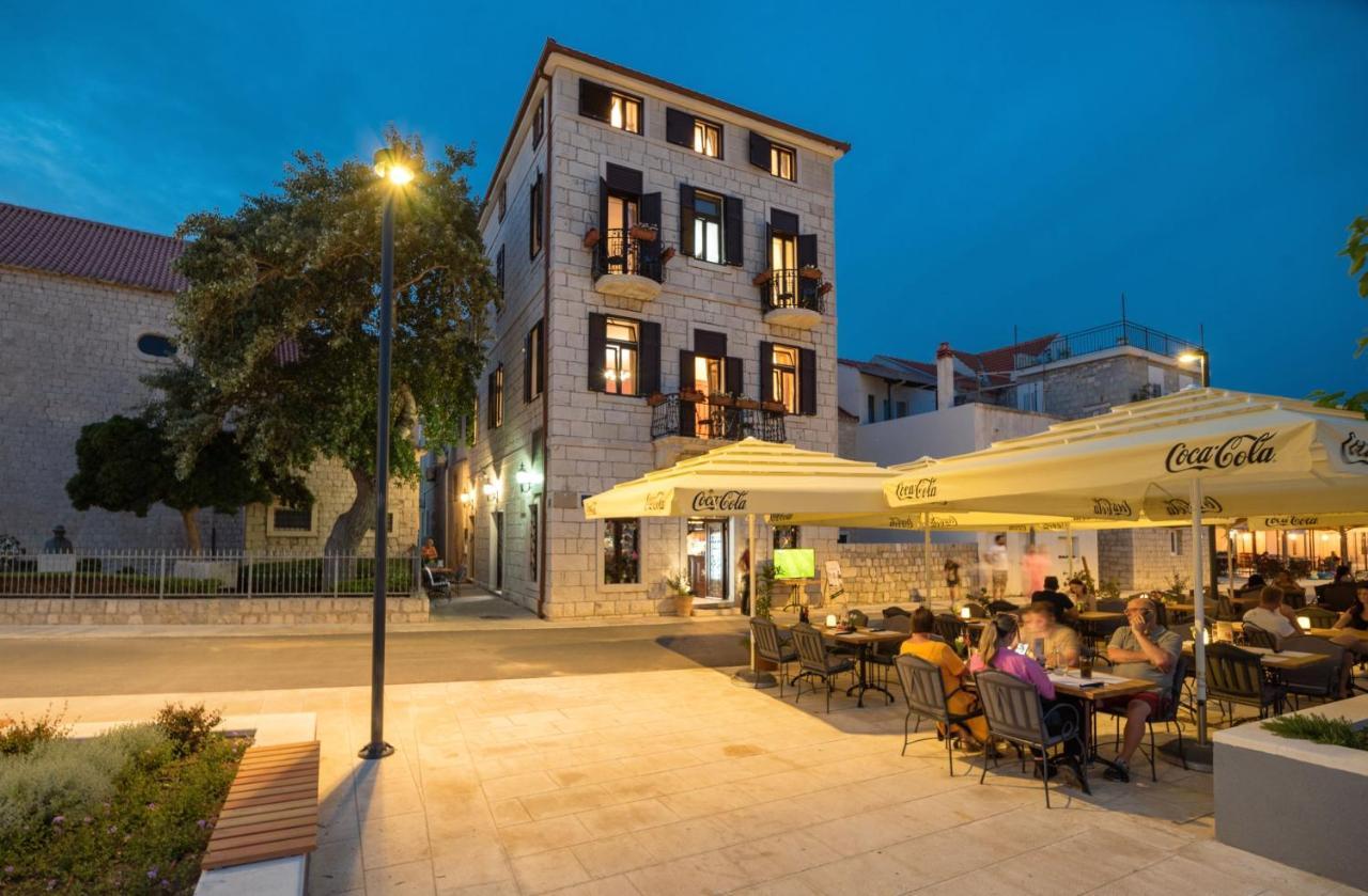 Luxury Apartments Perko Kaštela Eksteriør bilde