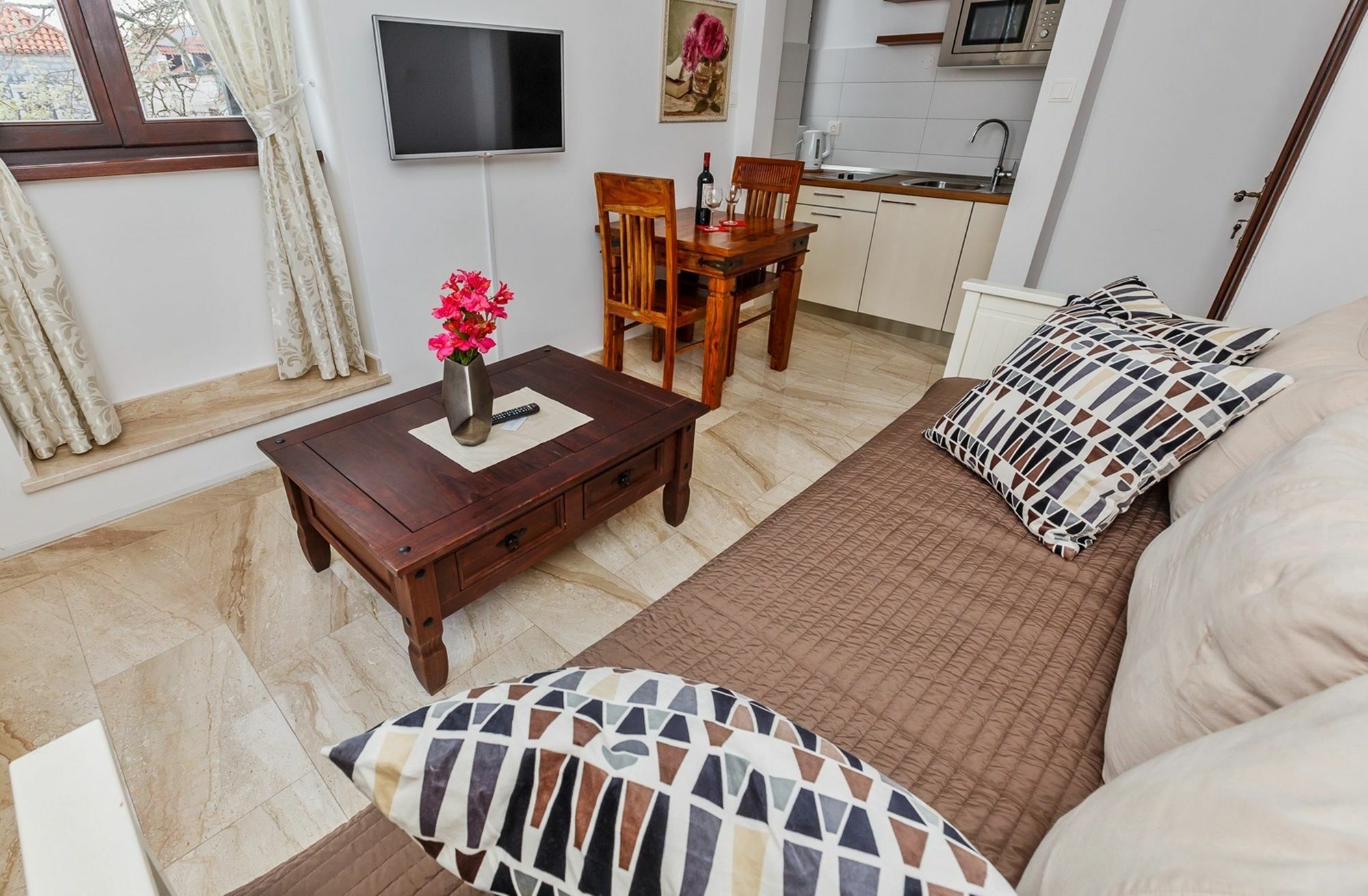 Luxury Apartments Perko Kaštela Eksteriør bilde